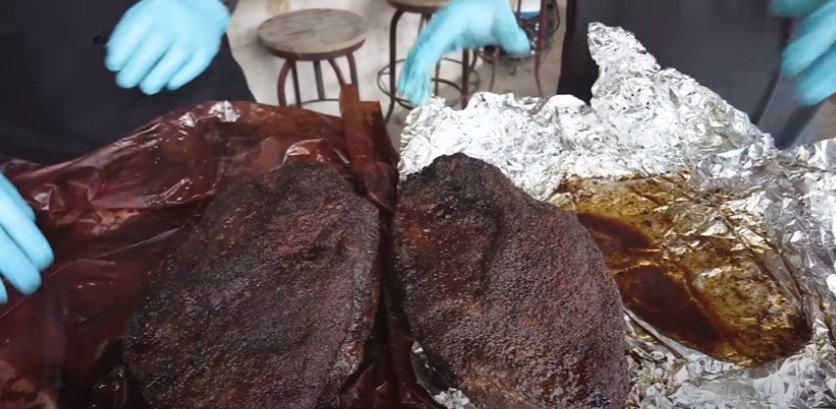 Butcher Paper vs. Foil: What’s the Difference?