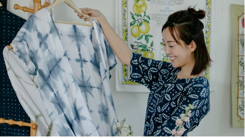 What Exactly is Bleach Tie-Dye?