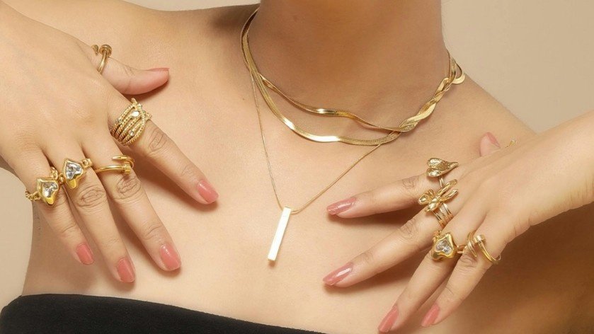 Flashy Jewelry and Accessories