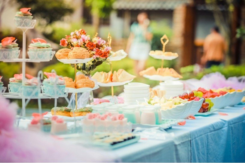 How Do You Choose the Right Venue for a Baby Shower?