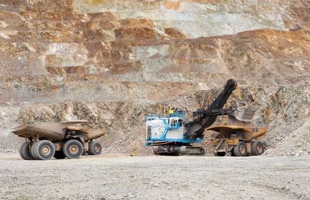 Deep-Underground-How-Longwall-Mining-Operations-Really-Work