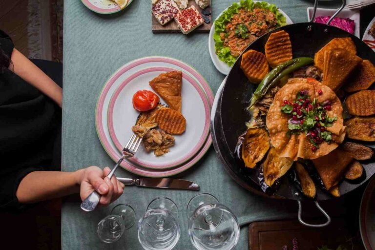 Planning a Steak Dinner with Shared Starters and Sides